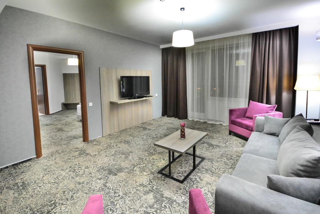 Hotel Europeca كرايوفا المظهر الخارجي الصورة