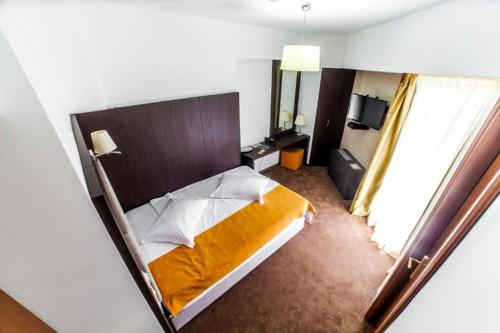 Hotel Europeca كرايوفا المظهر الخارجي الصورة