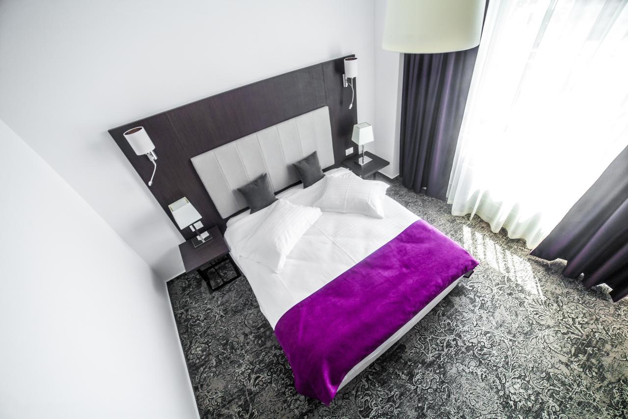 Hotel Europeca كرايوفا المظهر الخارجي الصورة