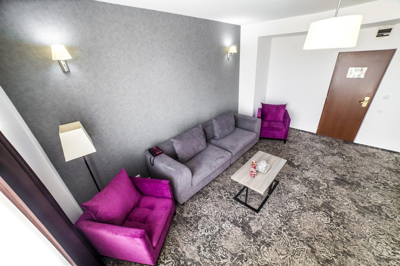 Hotel Europeca كرايوفا المظهر الخارجي الصورة