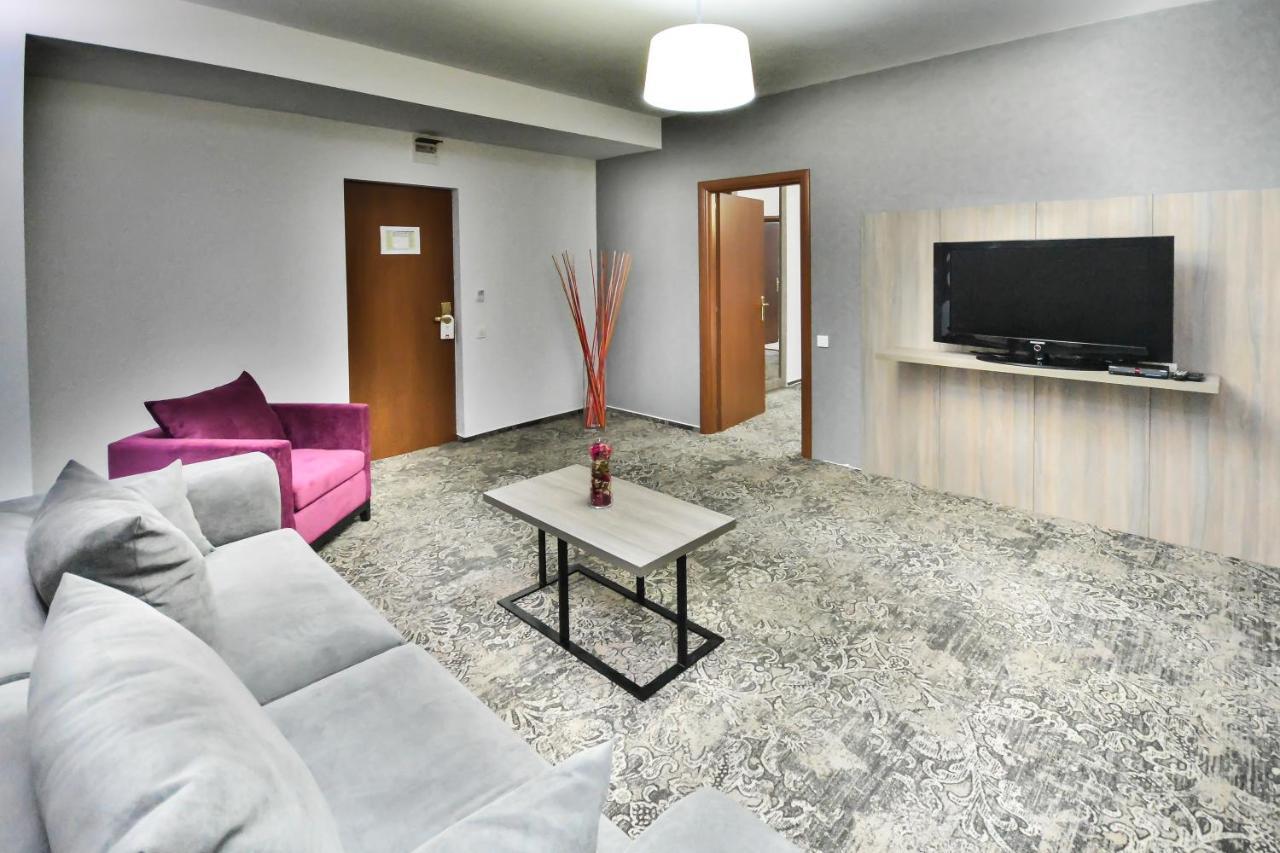Hotel Europeca كرايوفا المظهر الخارجي الصورة