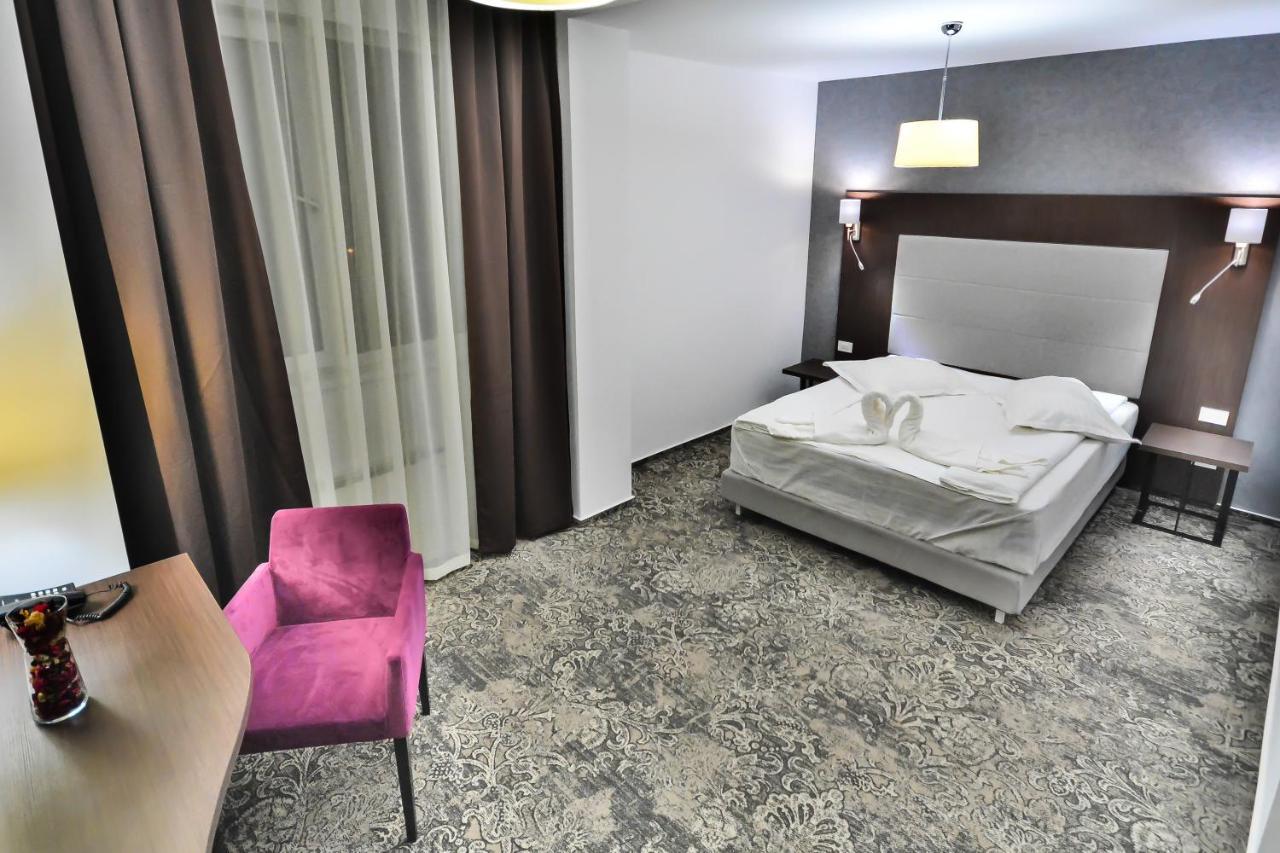 Hotel Europeca كرايوفا المظهر الخارجي الصورة