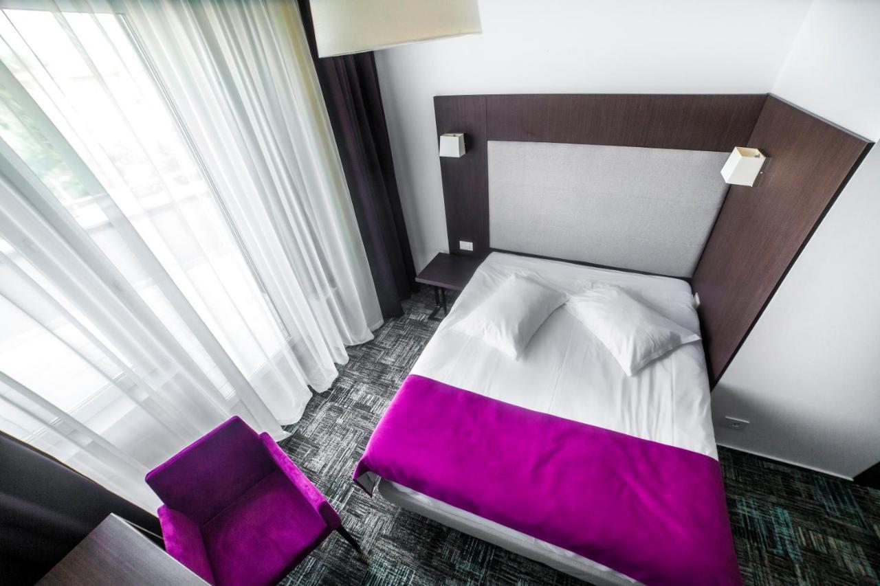Hotel Europeca كرايوفا المظهر الخارجي الصورة